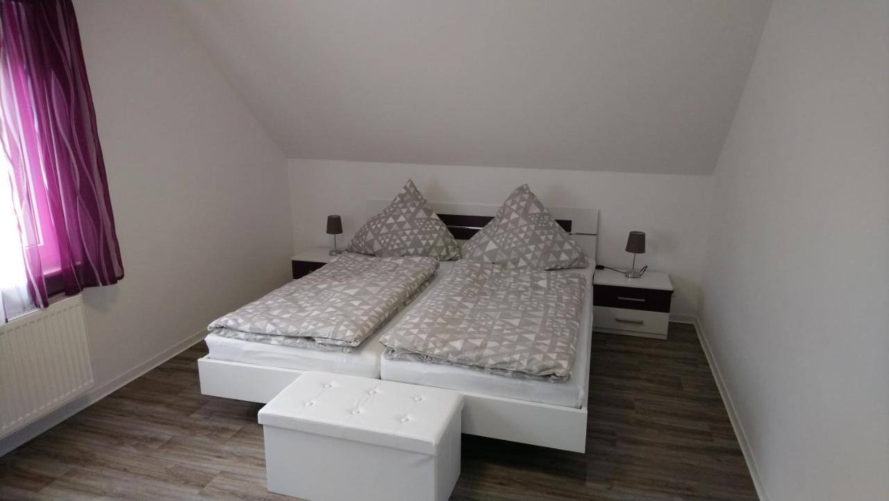 Haus Waldidyll Appartement Lauta Buitenkant foto