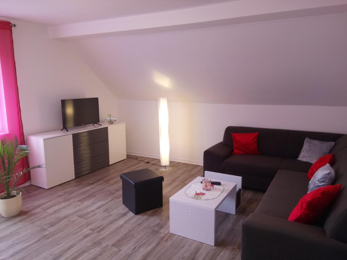 Haus Waldidyll Appartement Lauta Buitenkant foto